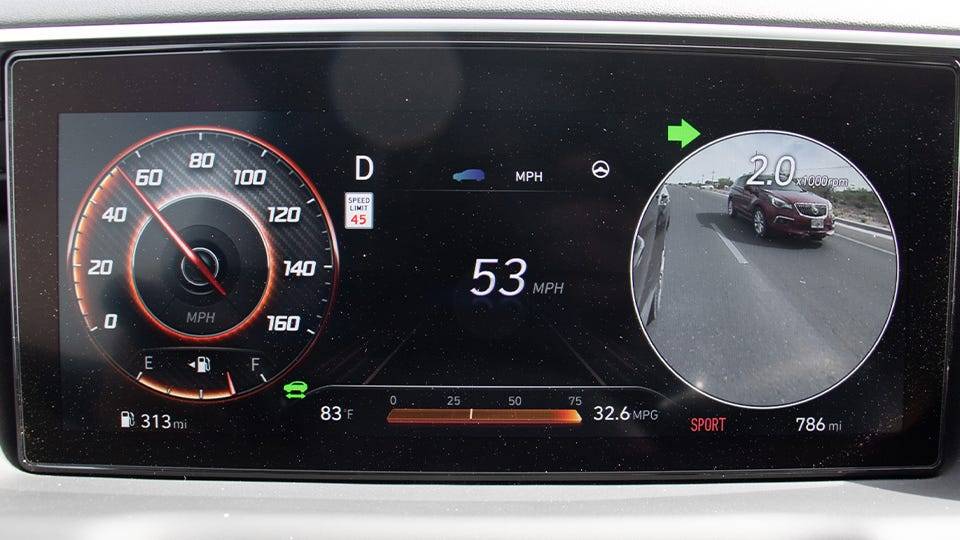 2022-Hyundai-Tucson-instrument-panel.jpg