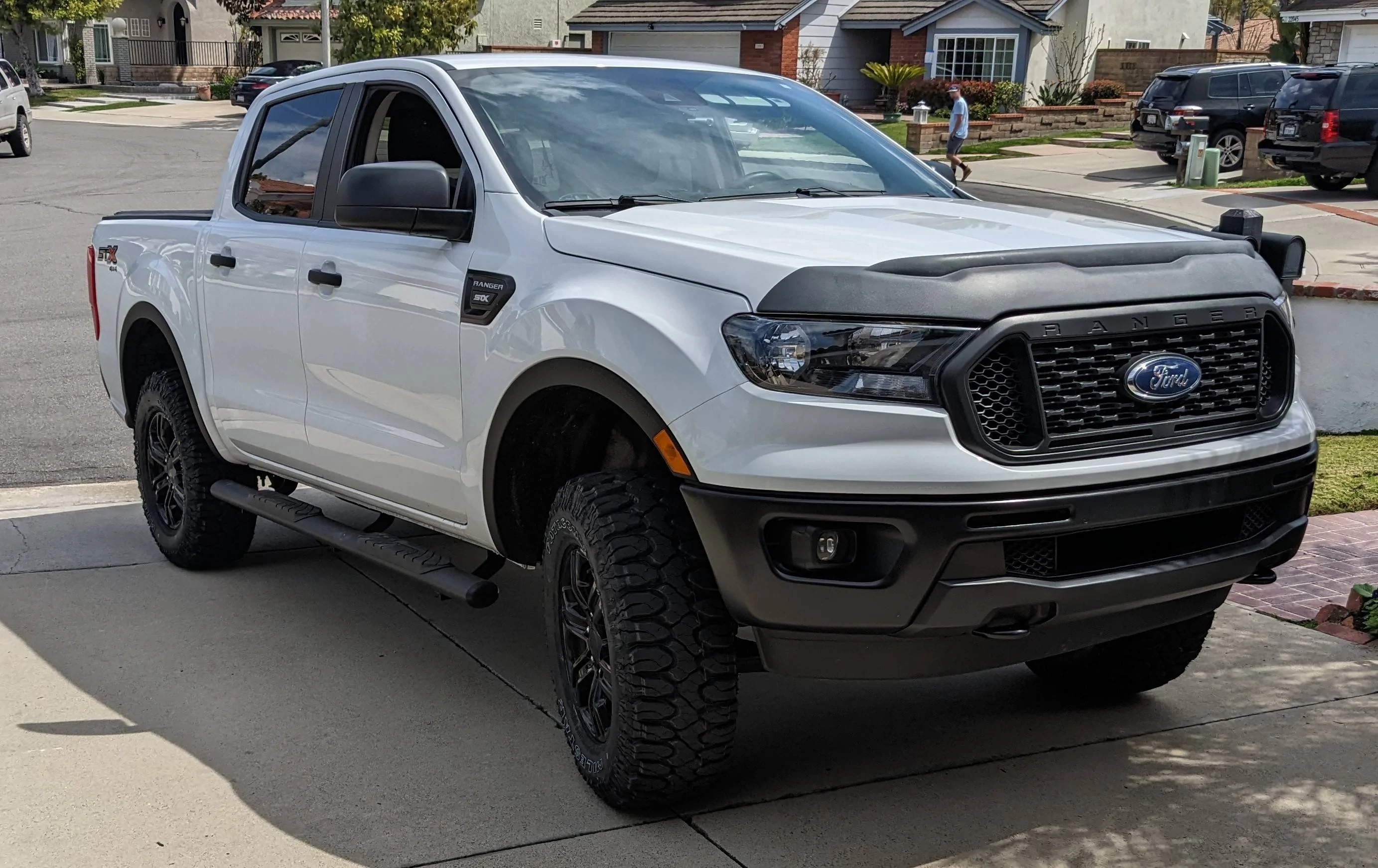 TruckTires02.jpg