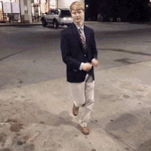1682775088739.gif