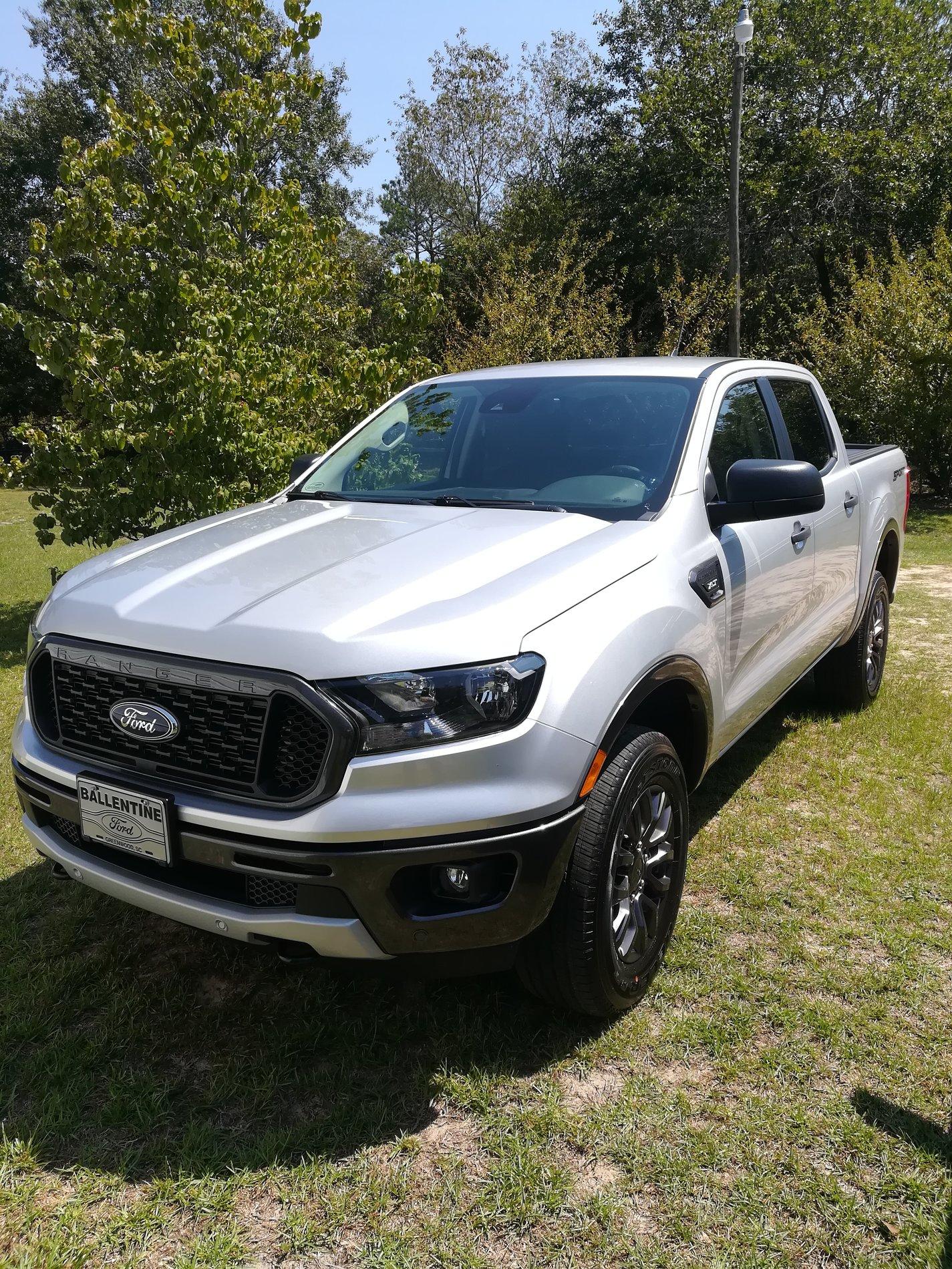 2019-RangerXLT-Silver.jpg