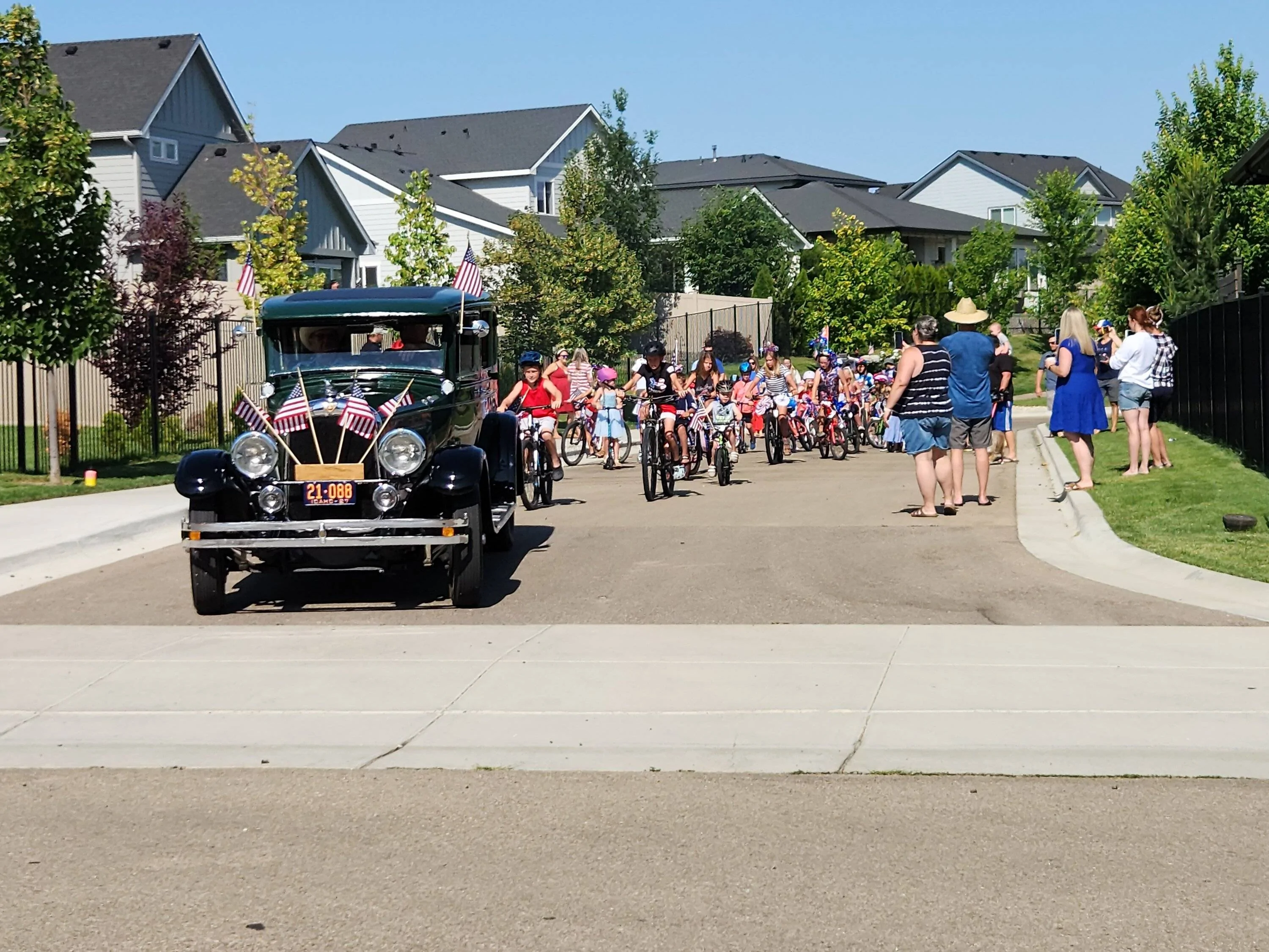4th parade.jpg
