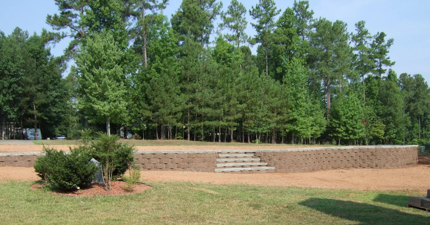 Retaining Wall.jpg