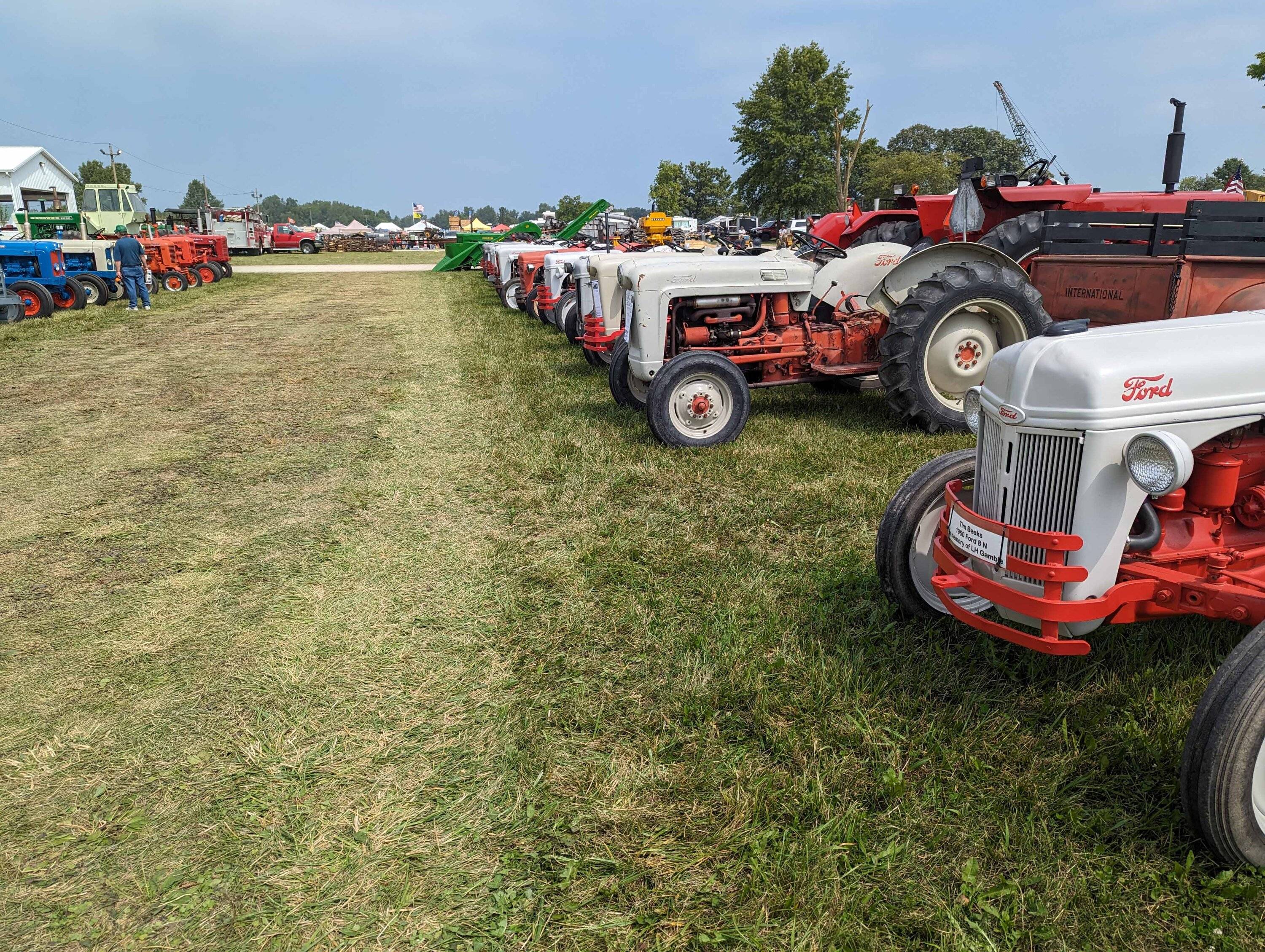 Tractor show portland 23  (11) web.jpg