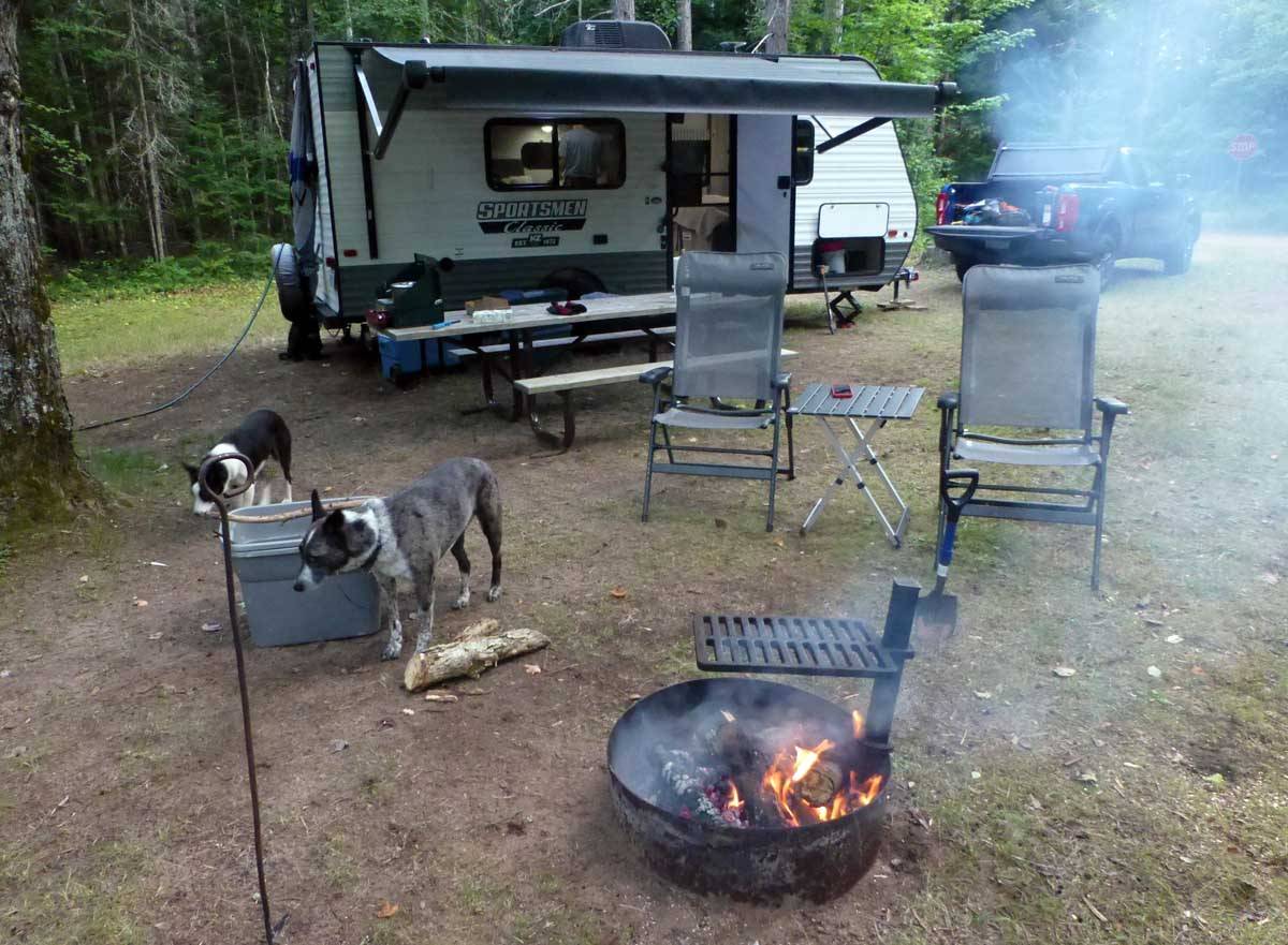 camp60013.jpg
