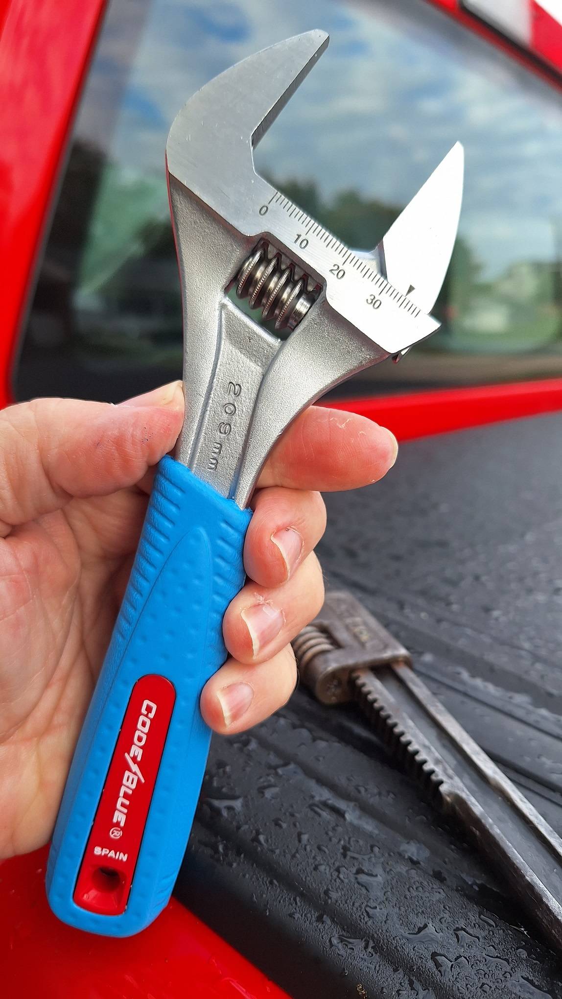 wrench.jpg