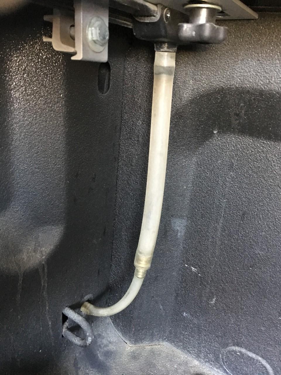 Tonneau drain.jpg