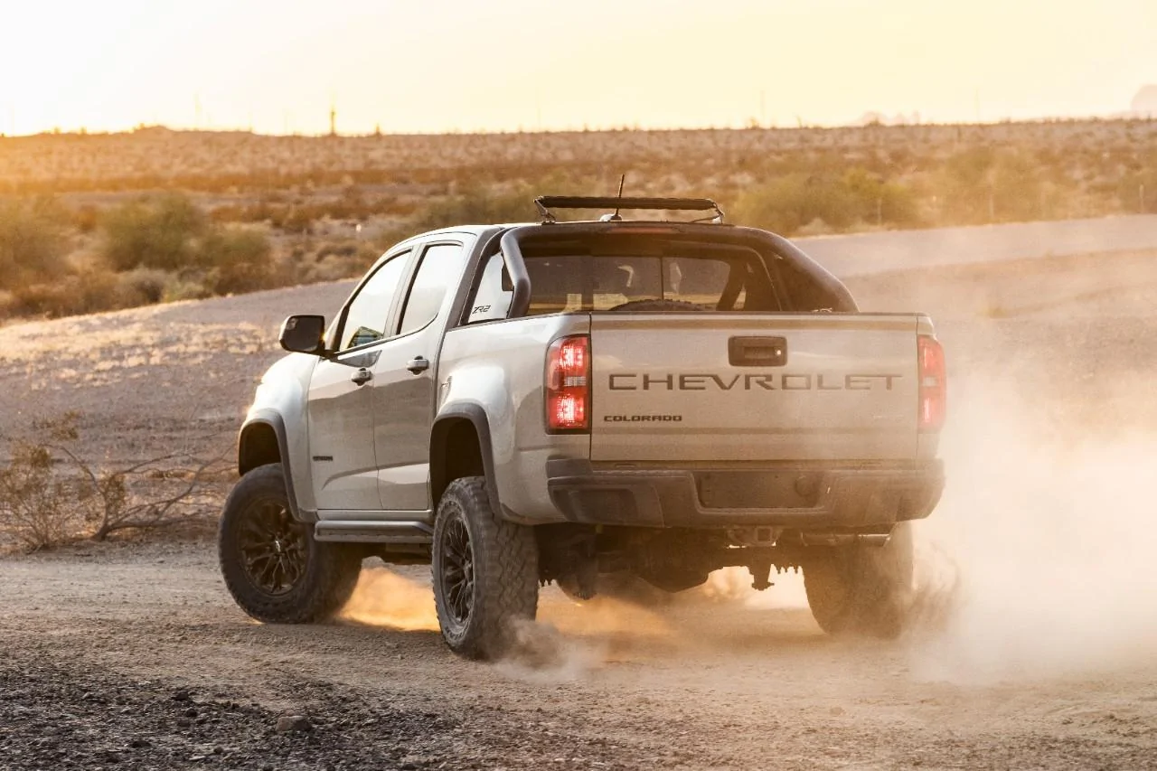 2021-Chevrolet-Colorado-ZR2-002.webp