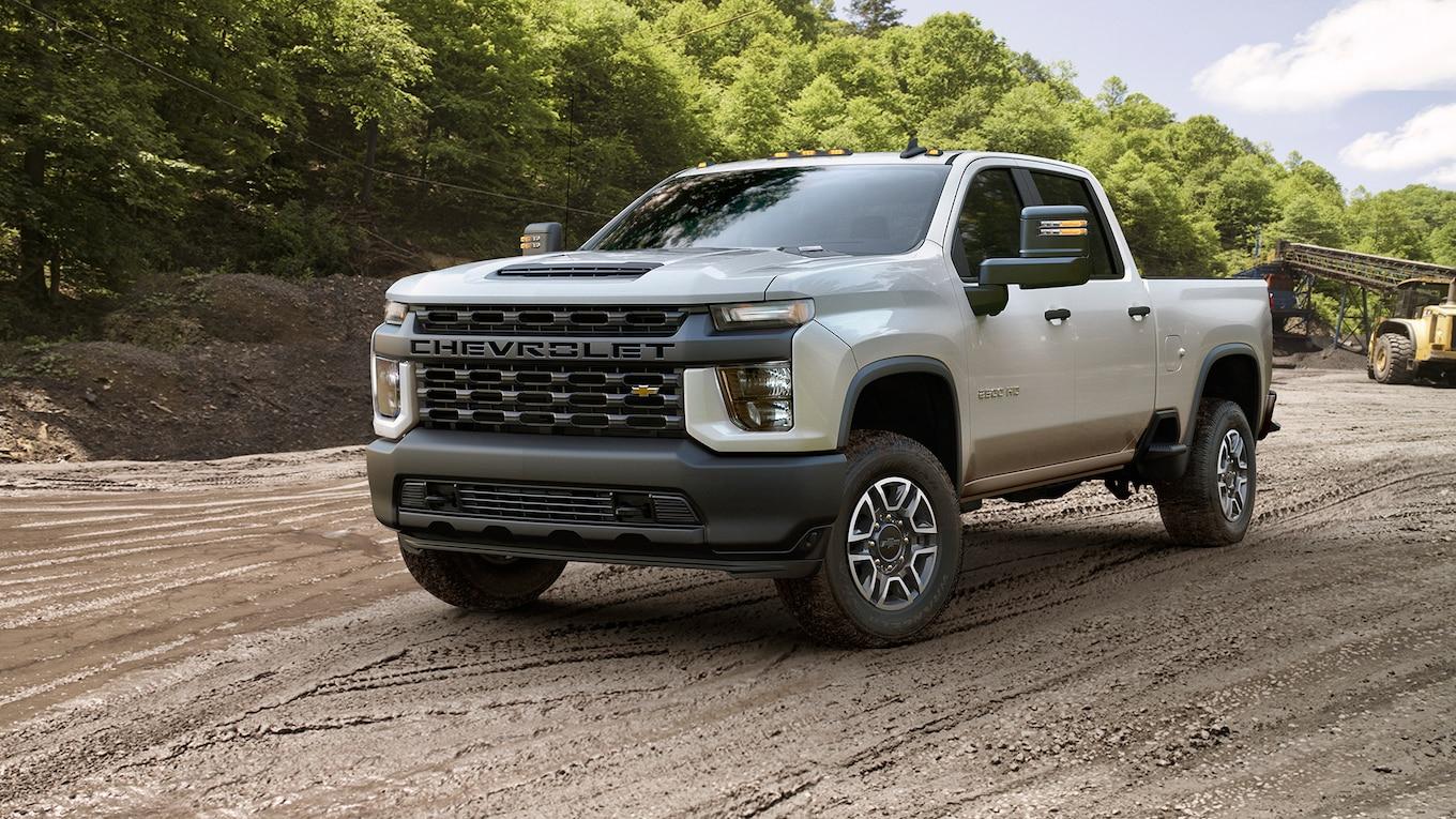 2020-Chevrolet-Silverado-2500HD-04.jpg