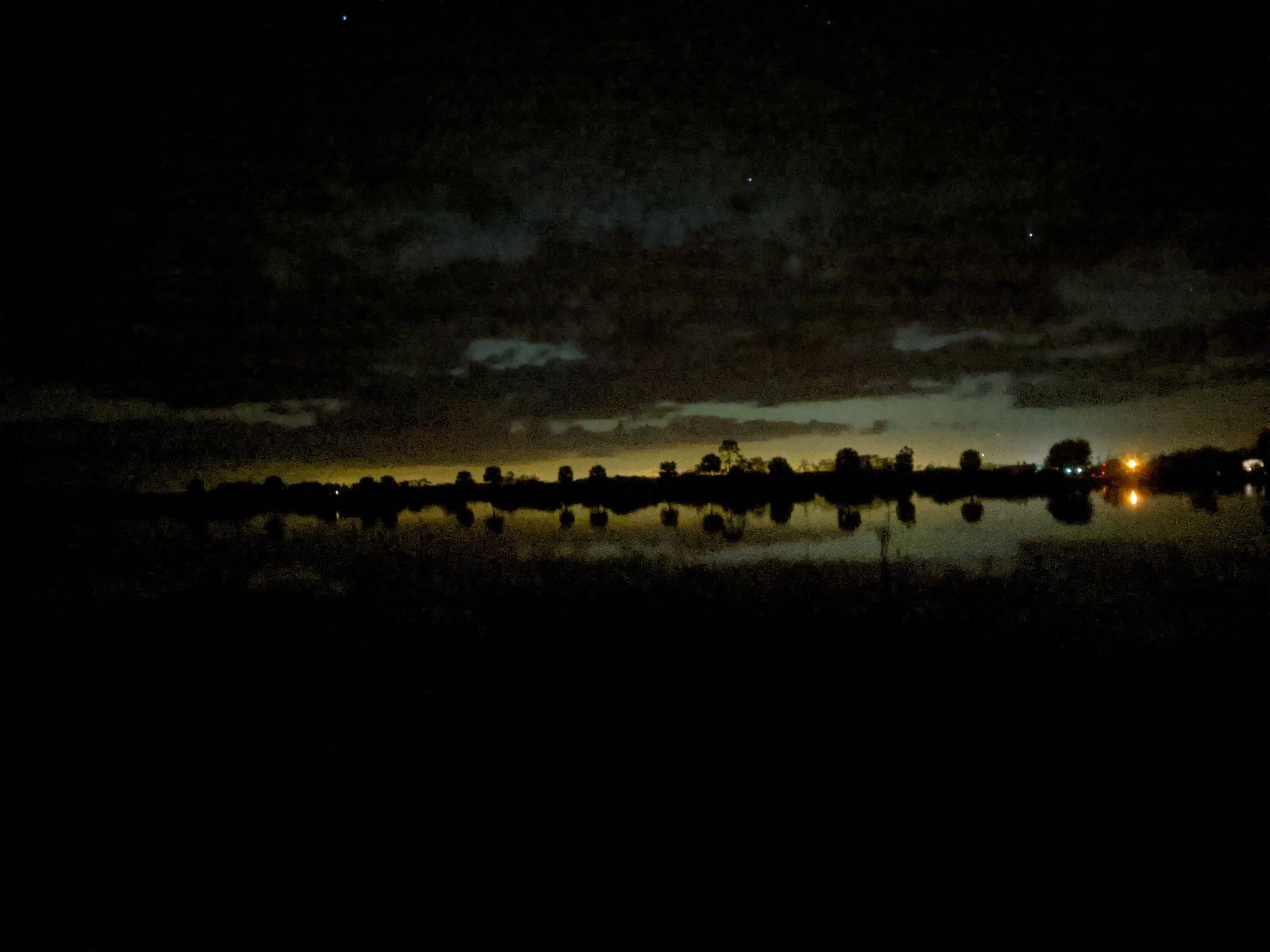 PXL_20201219_235554016.NIGHT.webp