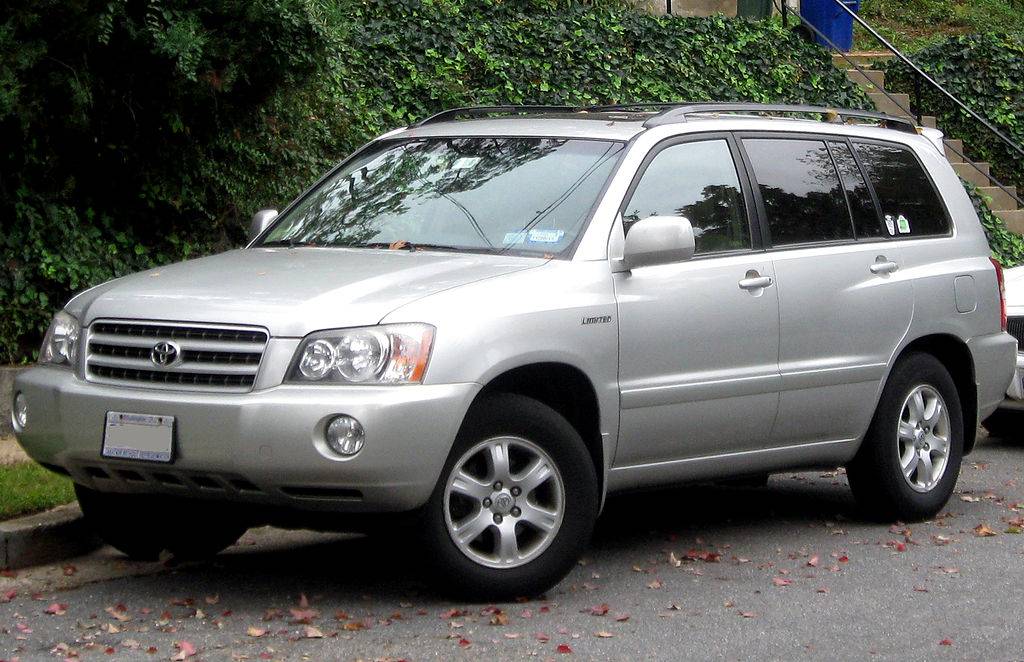1024px-2001-2003_Toyota_Highlander_Limited_--_10-12-2011.jpg