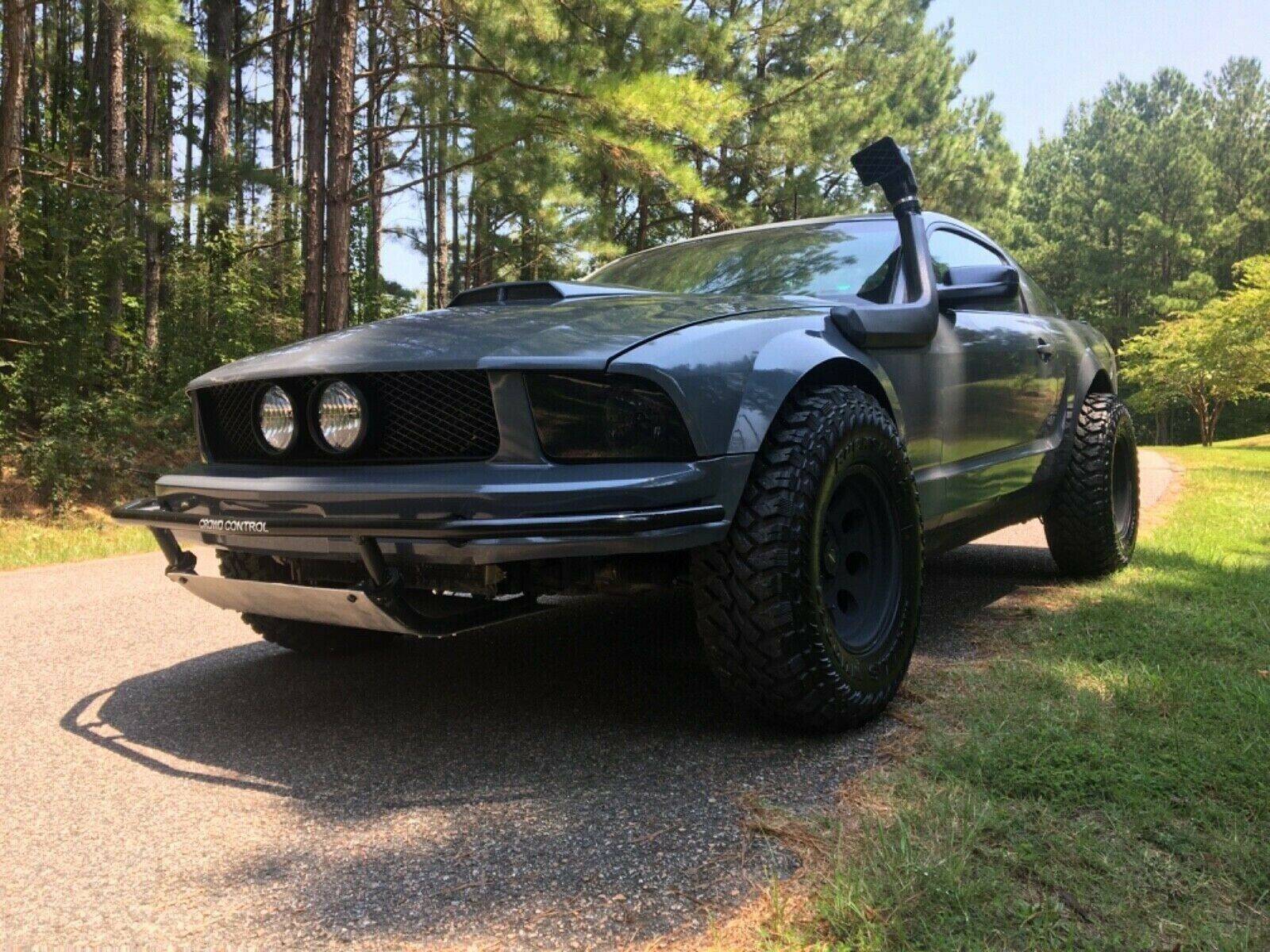n-off-road-monster-with-a-working-snorkel-147342_1.jpg