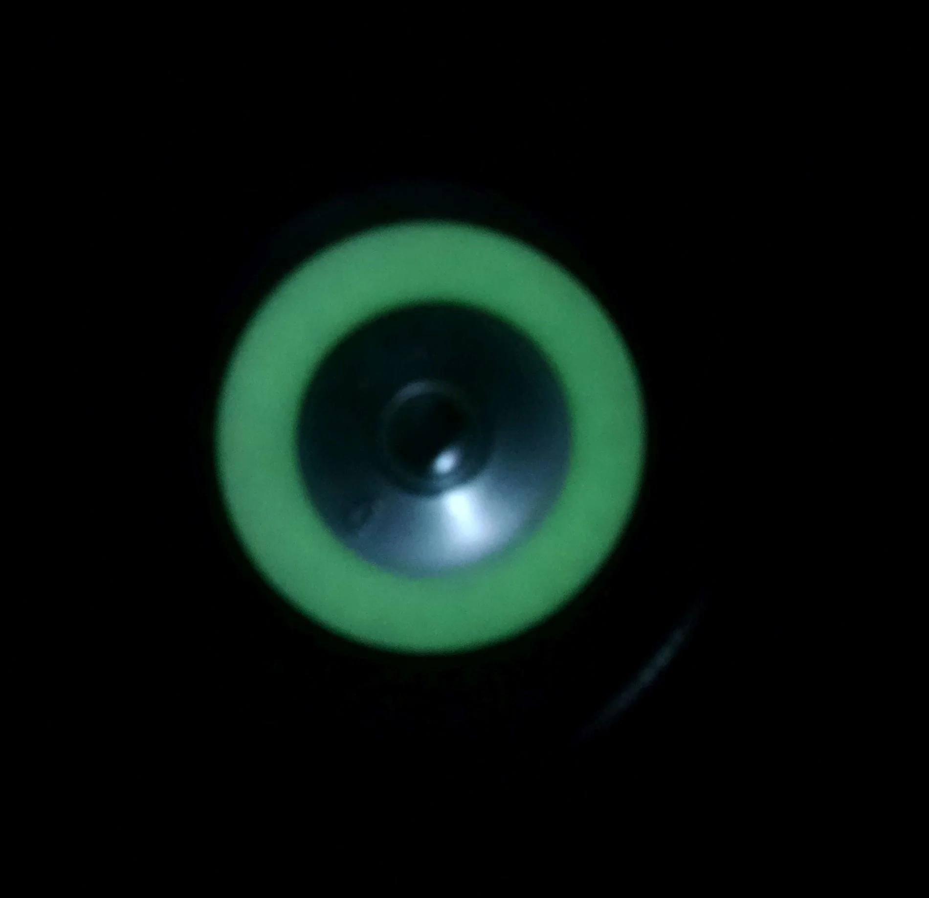 glow_dark.webp