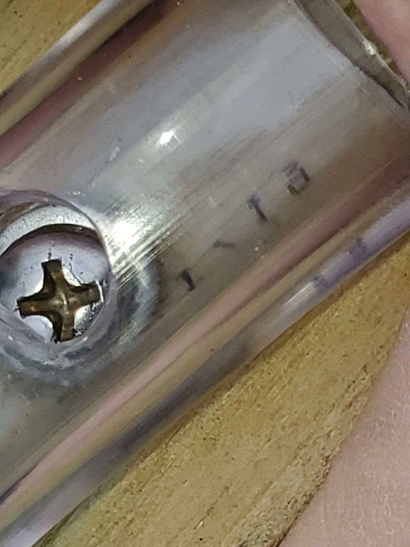End Screw top view.webp