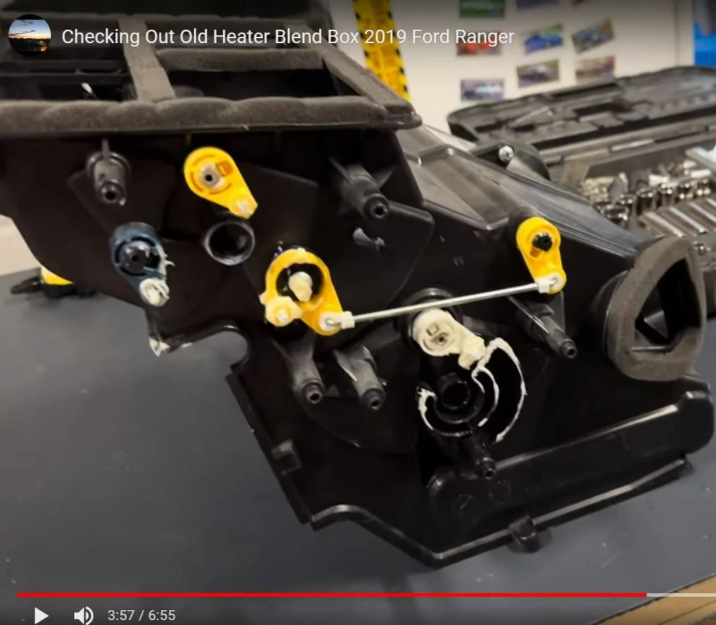 Drivers Temp Actuator - White Lever.jpeg