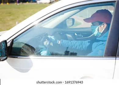 seup-photos-drivers-wearing-masks-260nw-1691376943.jpg