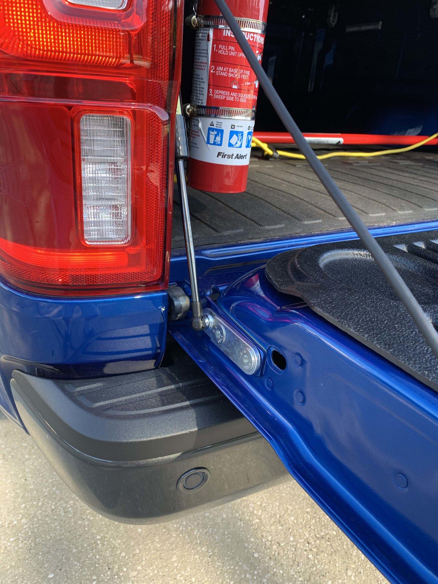 Tailgate-2.jpg