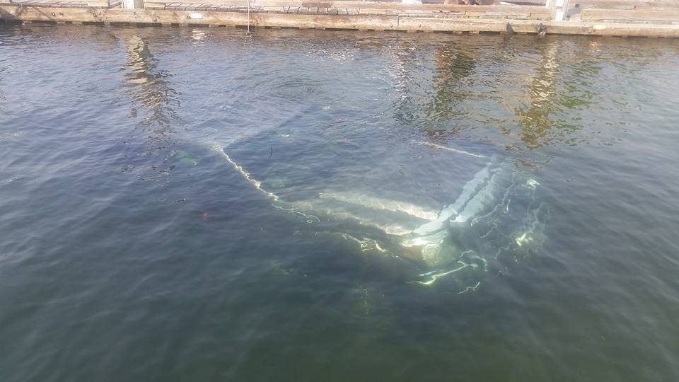 8080423_web1_BOATSUBMERGED.jpg