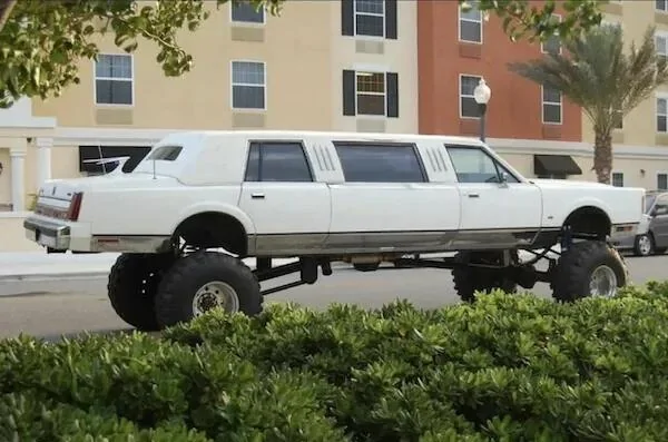 1732643154140-c7.jpg
