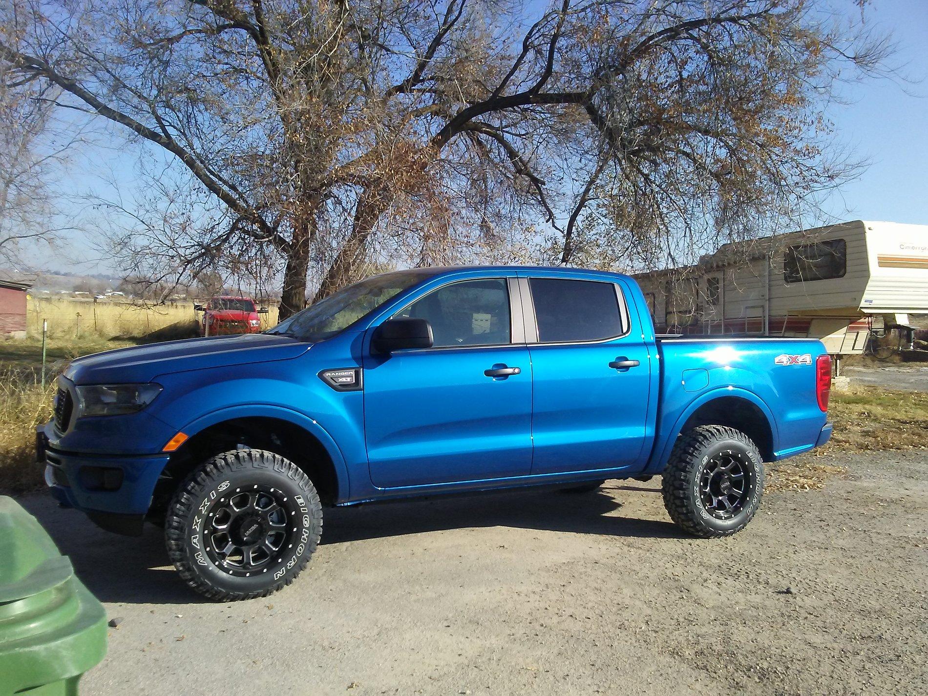 1105191016b_Burst01.jpg