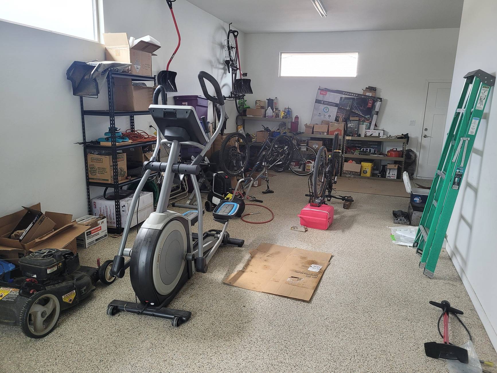 garage.jpg