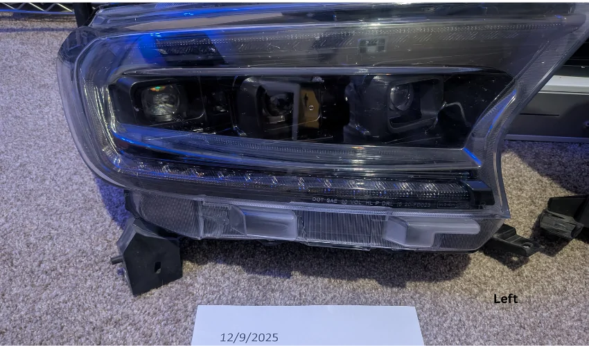 left_head_light_1.webp