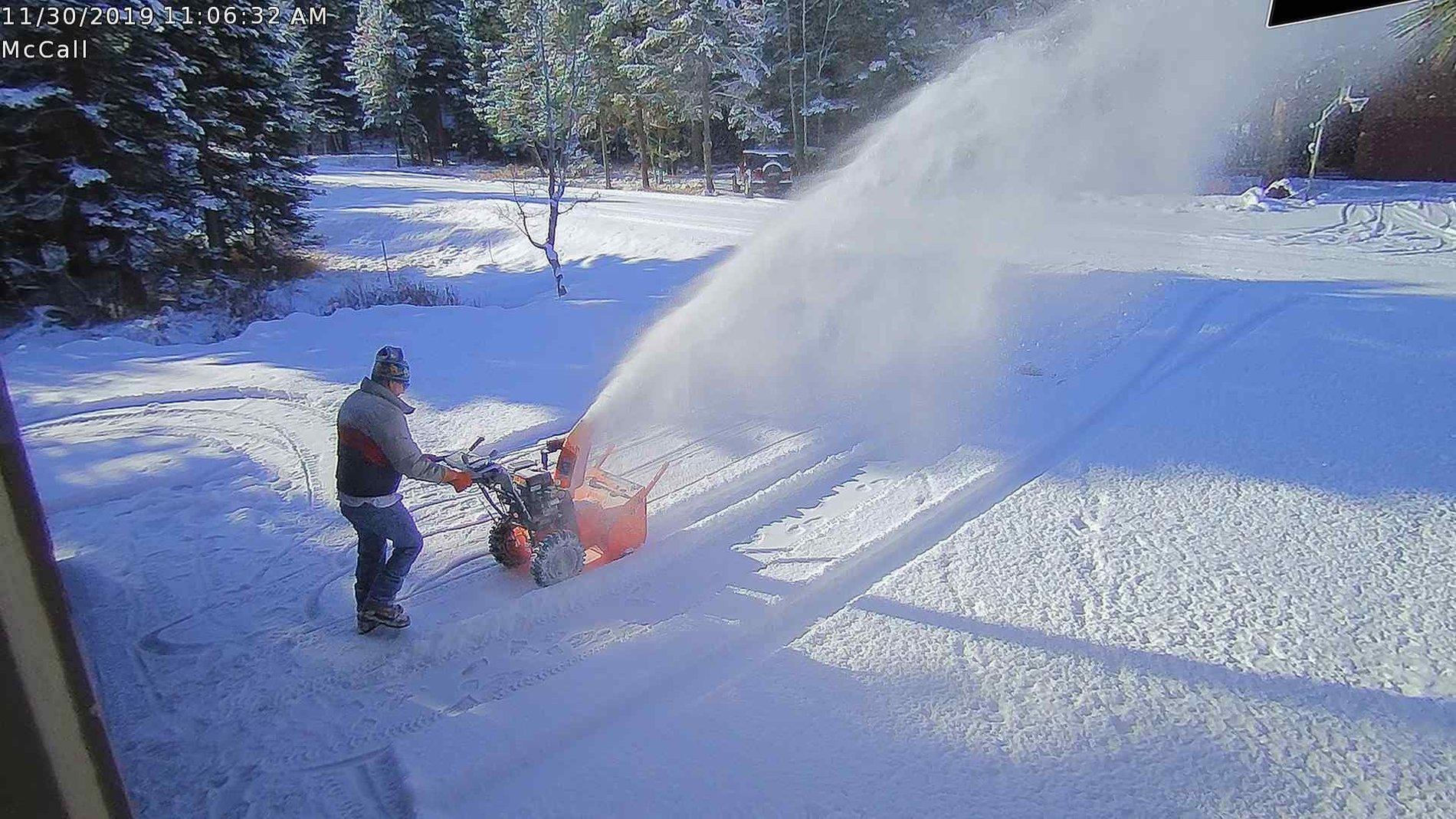 snowblow.jpg