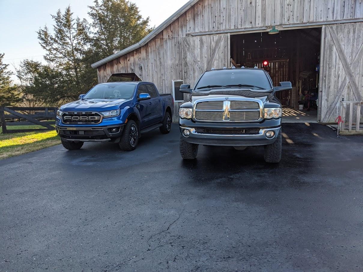 ram 2500.jpg