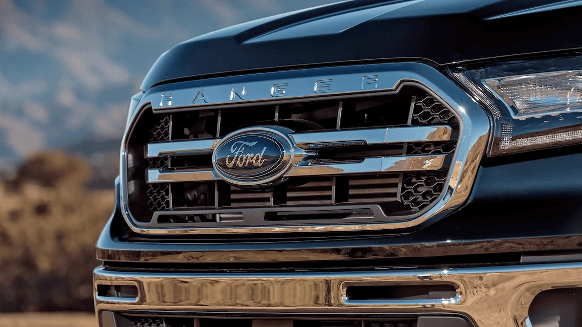 2019-Ford-Ranger-Lariat-4x4-Ecoboost-grille.webp