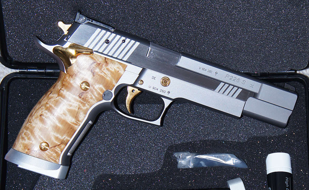 SIG 226 X6.jpg