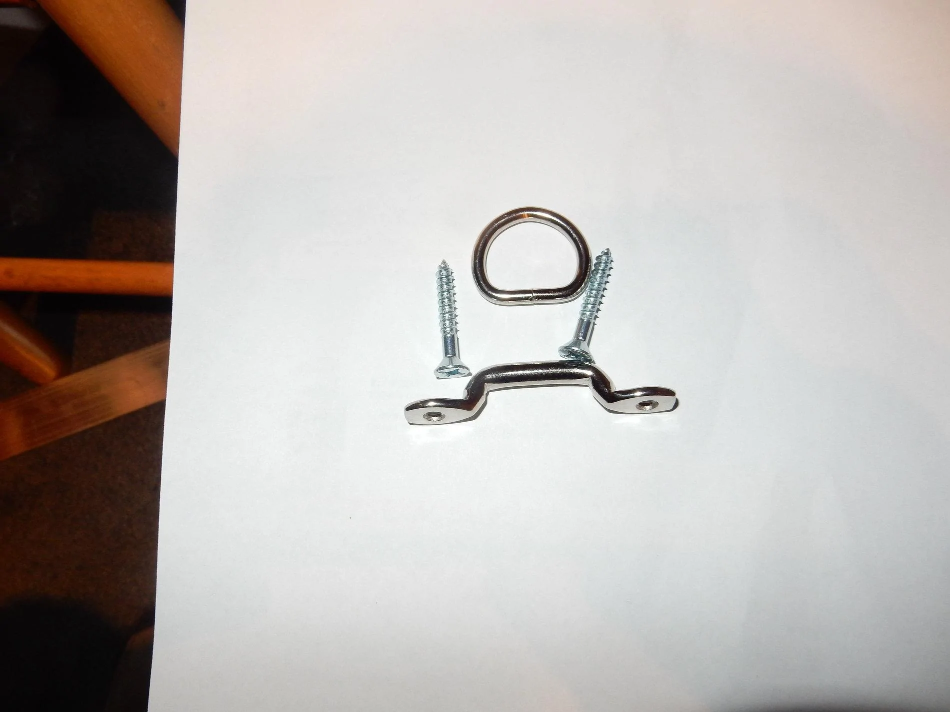 Footman_D_ring.webp