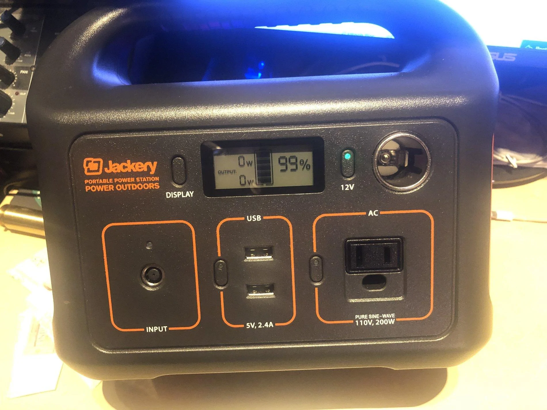 Jackery 1.webp
