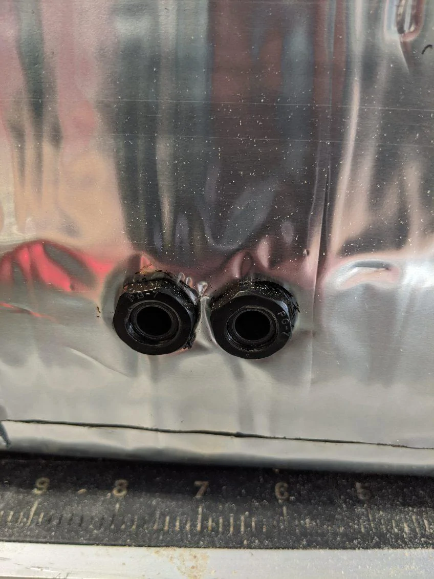 Grommet Closeup.jpg
