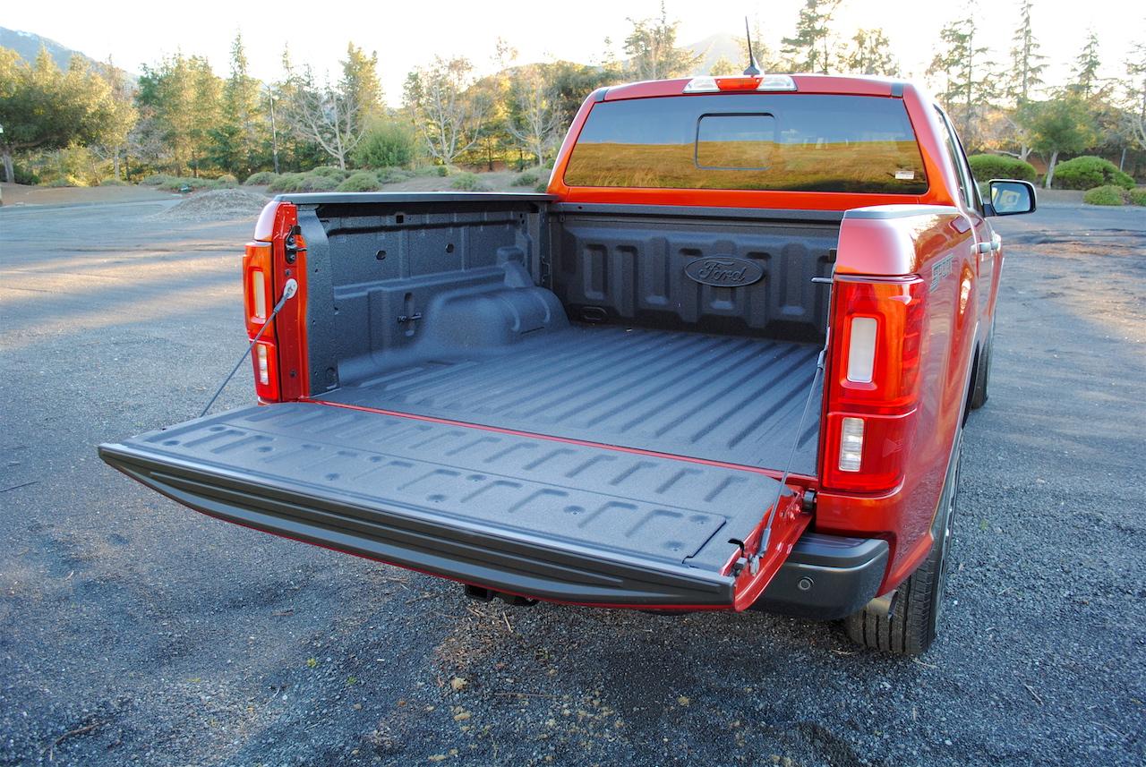 2019-Ford-Ranger-XLT-review-photos-AutoNation-015.jpg