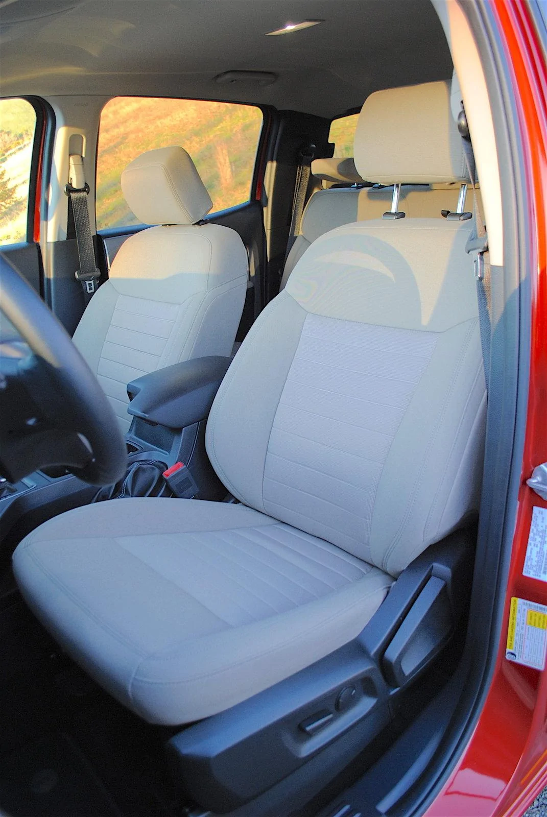 2019-Ford-Ranger-XLT-review-photos-AutoNation-031.webp