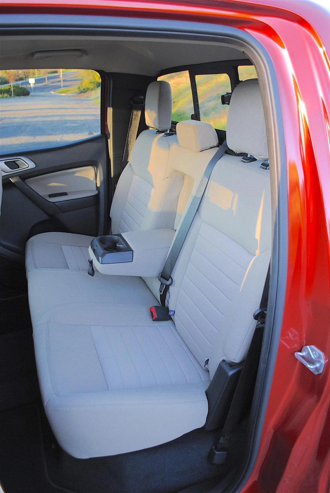 2019-Ford-Ranger-XLT-review-photos-AutoNation-032.webp