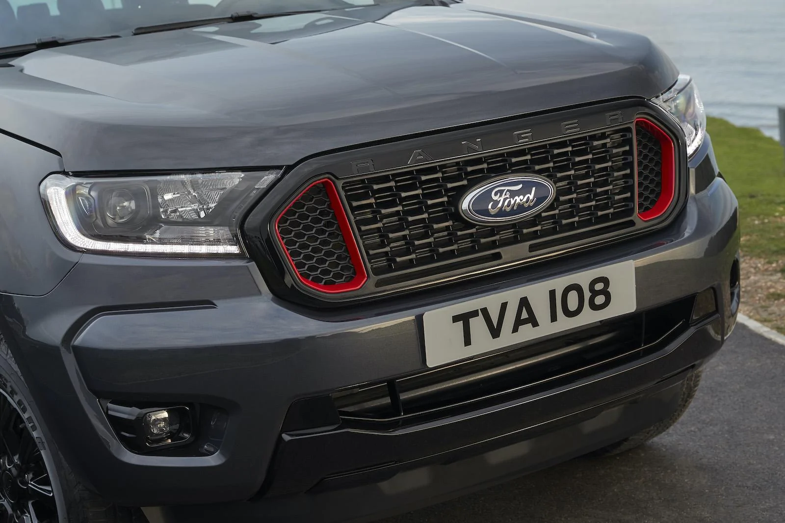 FORD_RANGER_THUNDER_11.webp