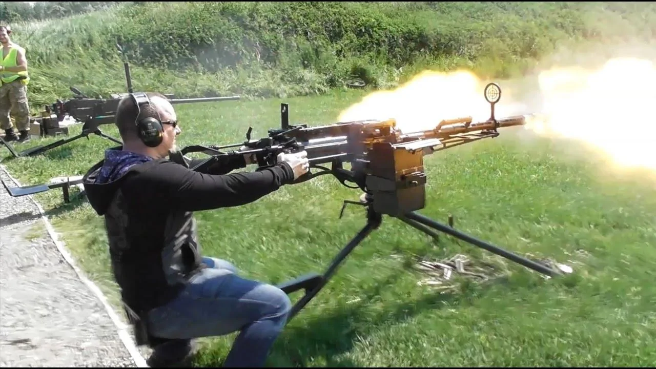Machine Gun.webp