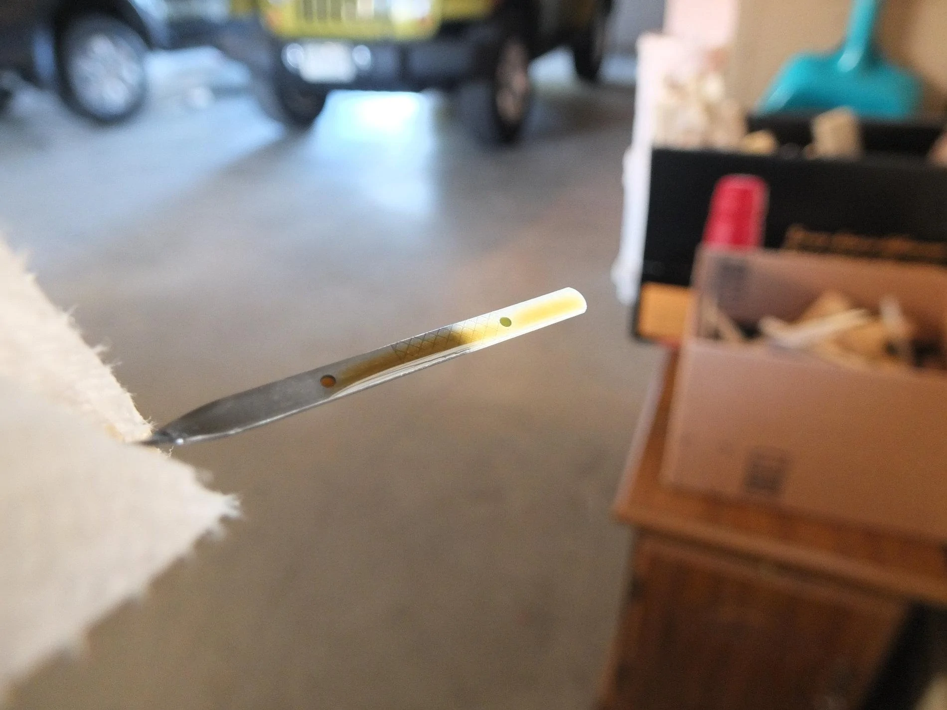 2019-11-22 Dipstick 2200 miles.JPG