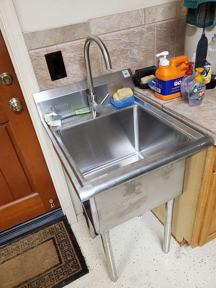 Sink.jpg