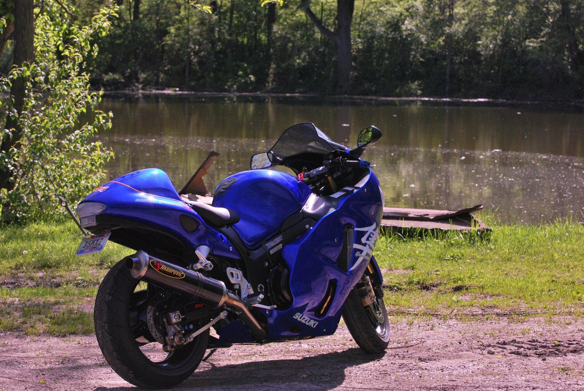 Busa3.jpg