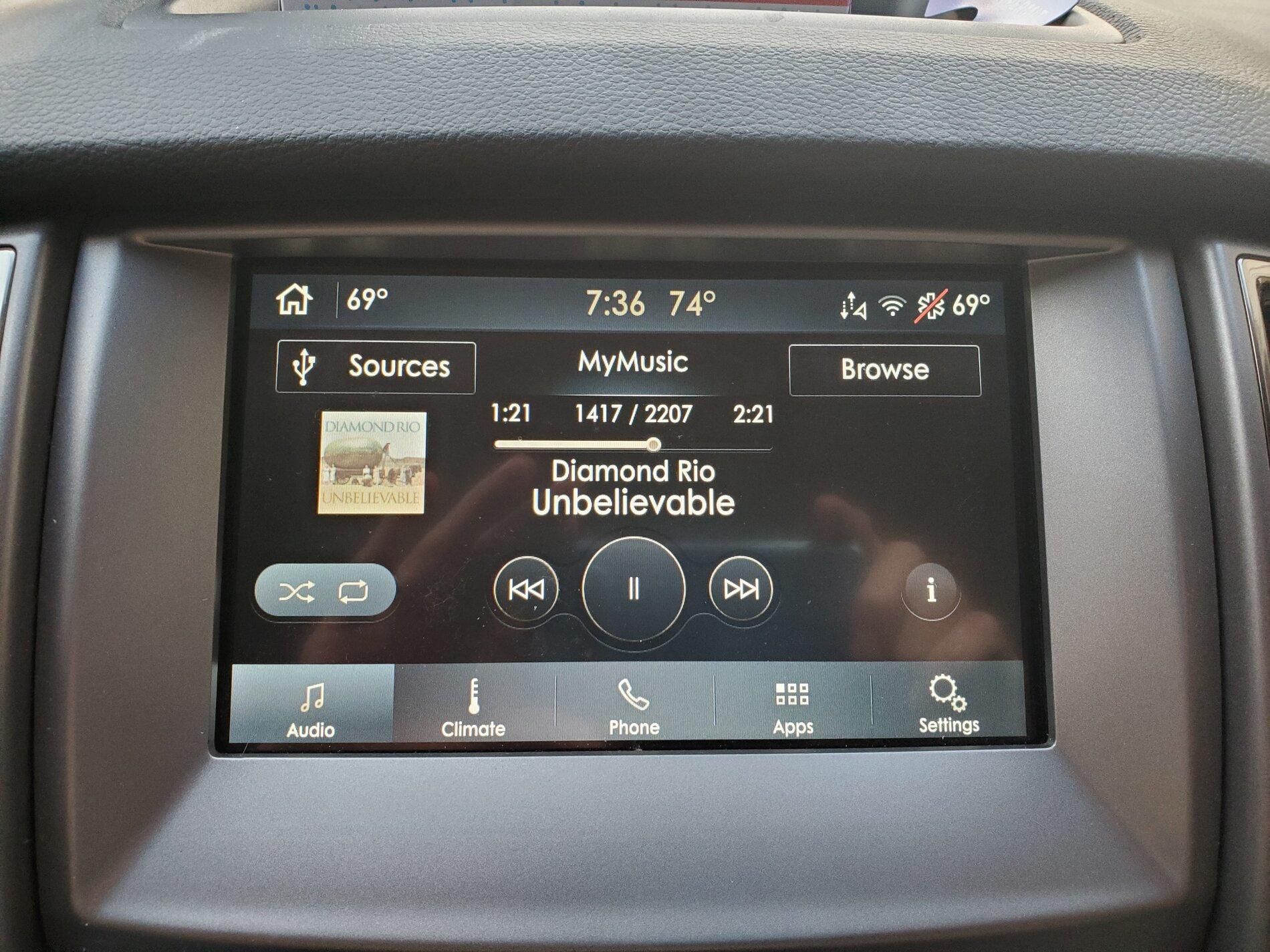 Lincoln SYNC Screen.jpg