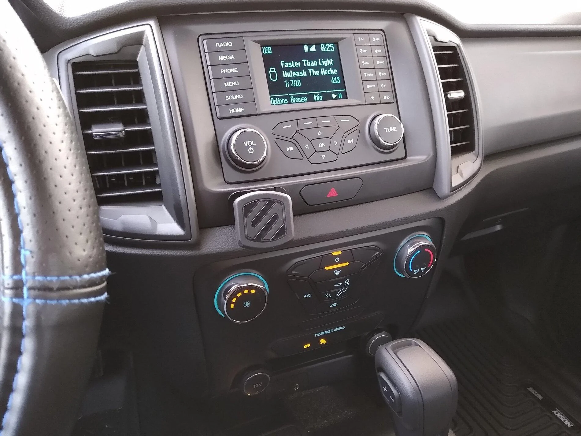 phone mount 1.jpg