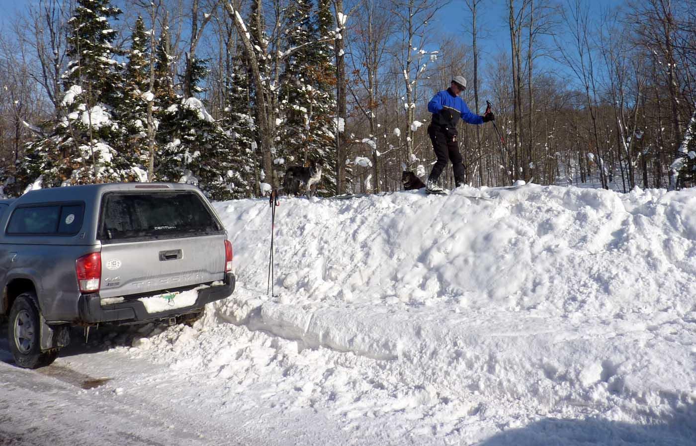 deepsnowroad.jpg
