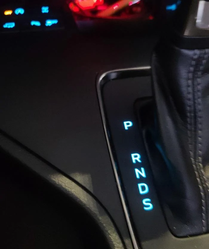 ford_ranger_lighted_shifter.jpg