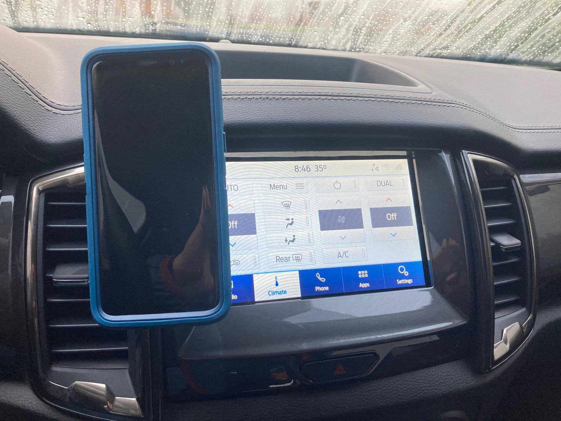 phone mount.jpg
