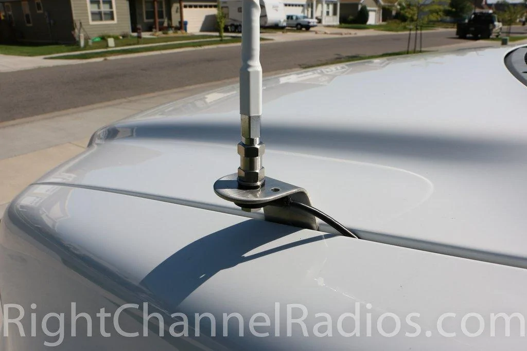 Ford_CB_Kit-4_e221e0e3-bd82-4592-8507-2919b9314013_1024x1024.webp