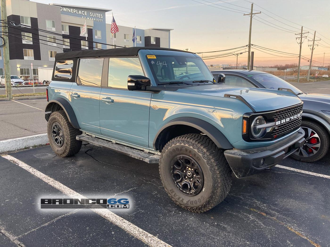 Area51-Wild-Track-Bronco-Sasquatch-4-Door-1.jpg