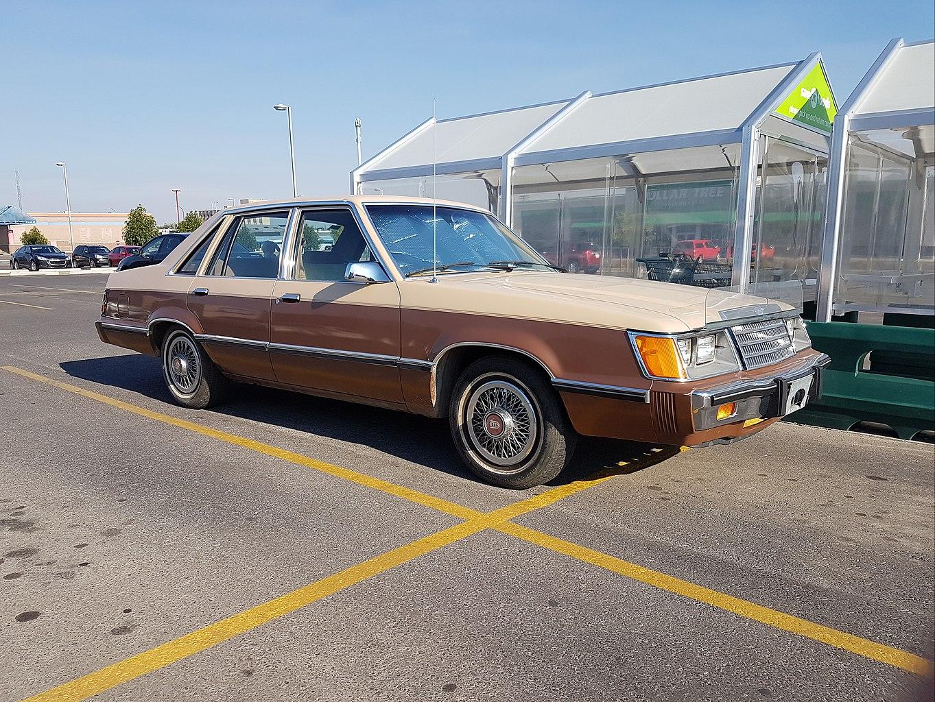 1363px-Ford_LTD_-_Flickr_-_dave_7_(1).jpg