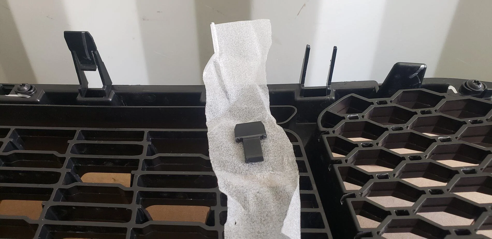 Stock Grill Retainer Clip Broken.webp