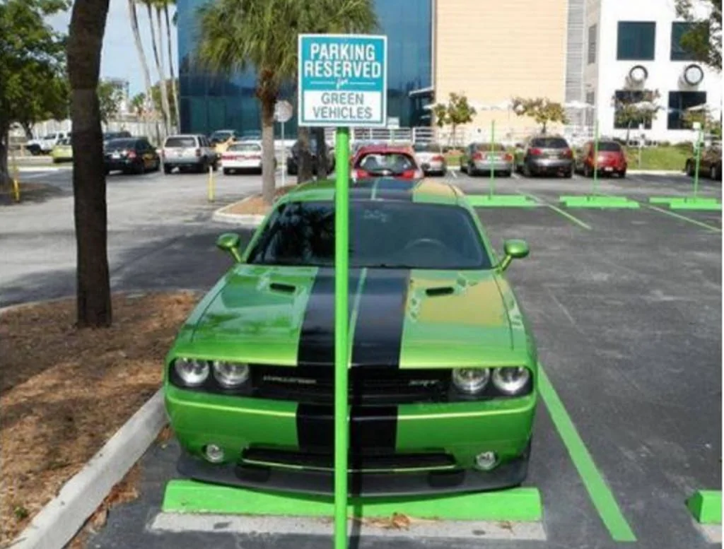green-vehicles-is-that-a-green-vehicle_100654074_l.webp